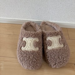 ファーシューズ