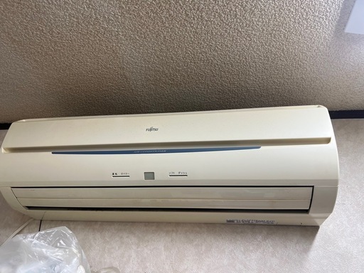 FUJITSU 形 名 AS-E28S-W 室外機付き　ルームエアコン