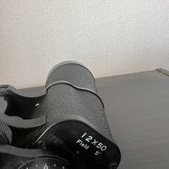 双眼鏡の画像
