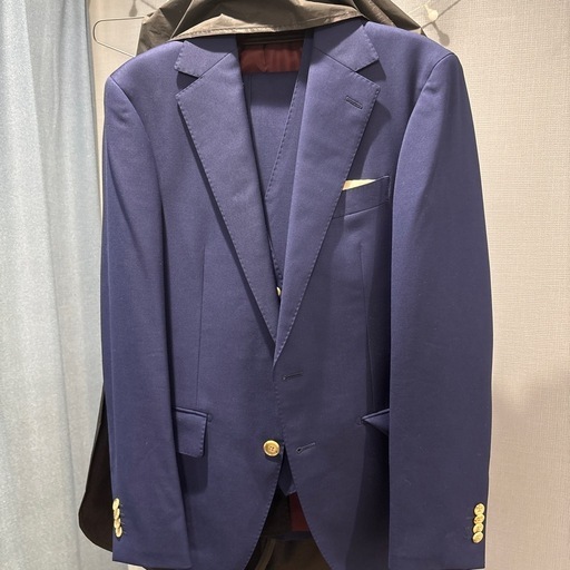 オーダーメイドスーツ