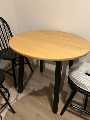 IKEAダイニングテーブル※椅子なし