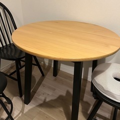 IKEAダイニングテーブル※椅子なし