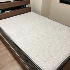 ダブルベッドお譲りします