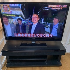 【受け渡し予定者決定済み】テレビとテレビ台セット