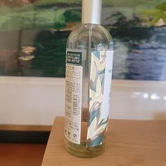 THE BODY SHOP  ボディミスト　バニラの画像