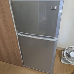 小型 冷凍庫付き 冷蔵庫 106L 現地渡し 無料
