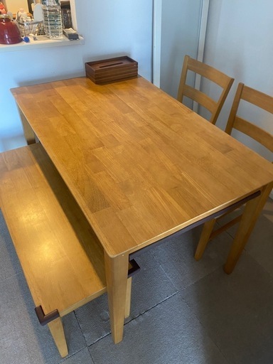 ダイニングテーブル　美品
