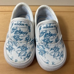 adidas Disney ベビーシューズの画像