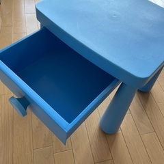 IKEA  MAMMUT   キッズテーブル  