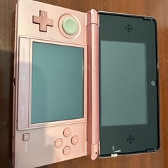 Nintendo 3DS 3DSLLの画像