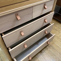 6/3値下げしました🌳北欧🌳IKEA BJORKSNAS 4段チェスト 引き出し 衣類収納 子供部屋🧸美品⭐️ソフトクロージング　イケア ビョルクスネース  バーチ クラシック 無垢材製NO.1898F　 の画像