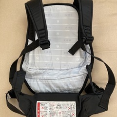 【新品】NINNA NANNA 黒 抱っこ紐の画像