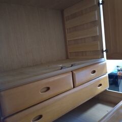 衣装タンスの画像