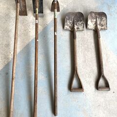 古い農具　古民具　クワ　ショベル　ジャンクガーデン　まとめ 古い農具 古民具 クワ ショベル ジャンクガーデン まとめ