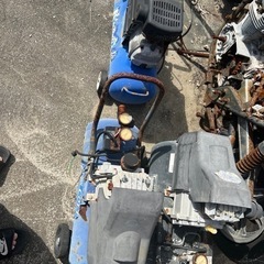 部品取りコンプレッサーの画像