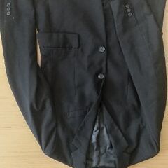 黒ジャケット　GU　サイズ150の画像