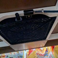 こたつテーブルのみ（布団は汚れありのためなし）の画像