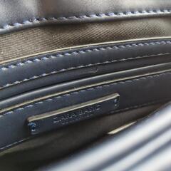 【ZARA】クロコダイル調ショルダーバッグの画像