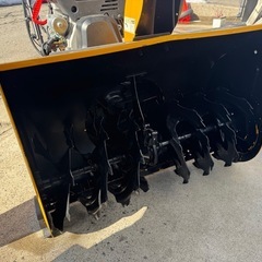 県内無料配達！　ハイガー HG-K1101Q 除雪機 11馬力 整備済み完動の画像