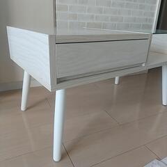 美品テーブル
