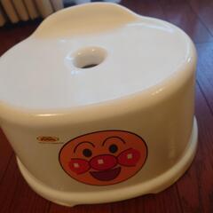 子供用お風呂セット(洗面器、イス)の画像