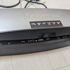フェローズA3ラミネーター
Fellowes VEGA3 A3