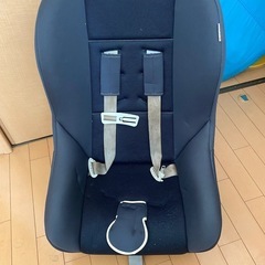 チャイルドシート差し上げます。