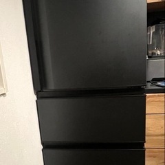 東芝TOSHIBA　GR-V33SC  326L冷蔵庫美品！！使用期間1年！の画像