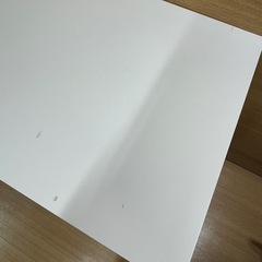 【IKEA テーブル】LAGKAPTEN 高さ調節可能 140cm×60cm 机 ホワイトの画像