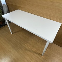 【IKEA テーブル】LAGKAPTEN 高さ調節可能 140cm×60cm 机 ホワイトの画像