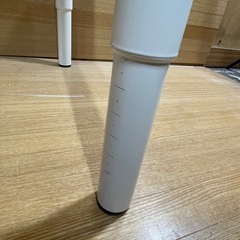 【IKEA テーブル】LAGKAPTEN 高さ調節可能 140cm×60cm 机 ホワイトの画像