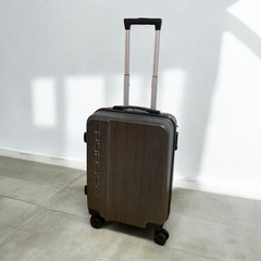 【新品】ポルシェ　スーツケース　35L