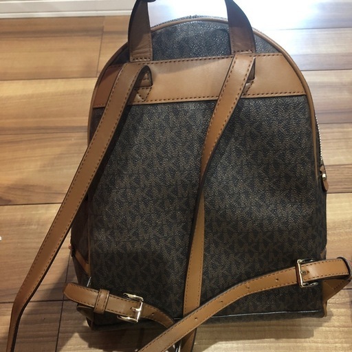マイケルコース  リュック (美品)