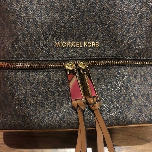 マイケルコース  リュック (美品)