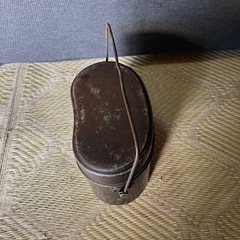 使い込まれた飯盒炊爨
