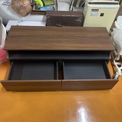 テレビ台の画像