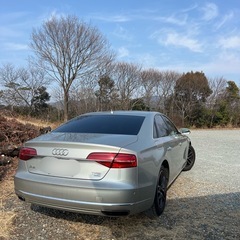 アウディA8 2015年式 車検ありの画像