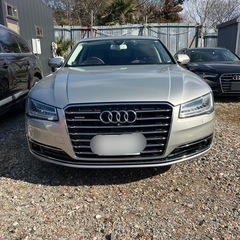 アウディA8 2015年式 車検あり