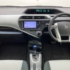 ブルーインパクト　トヨタ アクア の画像