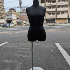 トルソー　黒