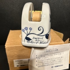 猫さんブルーローズテープカッターの画像