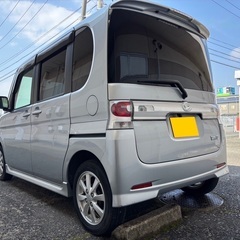 低走行9万キロ台☆月々9千円〜分割可❗️車検2年付き！【名義変更代込み】広い車内！大人気‼️ダイハツ タントカスタム☆Bluetoothナビ付き☆走行中DVD見れます☆便利なバックカメラ付き☆純正アルミ☆事故修復歴無し☆スライドドア☆ドライブレコーダー☆そのまま乗って帰れます！の画像