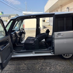 低走行9万キロ台☆月々9千円〜分割可❗️車検2年付き！【名義変更代込み】広い車内！大人気‼️ダイハツ タントカスタム☆Bluetoothナビ付き☆走行中DVD見れます☆便利なバックカメラ付き☆純正アルミ☆事故修復歴無し☆スライドドア☆ドライブレコーダー☆そのまま乗って帰れます！の画像