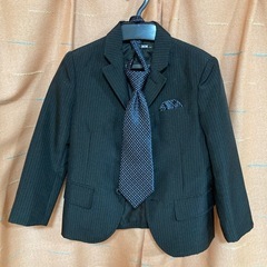 子供スーツ110の画像