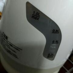電気ケトルの画像