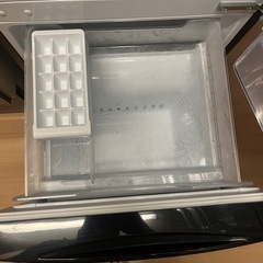 TOSHIBA ブラック 冷蔵庫の画像
