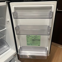 TOSHIBA ブラック 冷蔵庫の画像