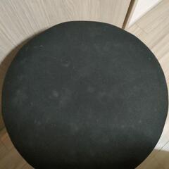 NILSERIK　ニルスエリク　ikea　丸椅子　回転の画像
