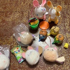 ガチャポンのストラップ、マスコットなど