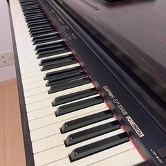電子ピアノ　椅子もありますの画像